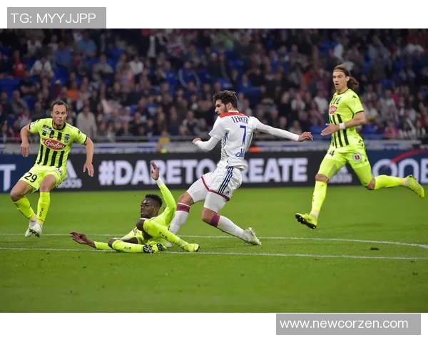 里昂主场大胜圣埃蒂安——法甲经典对决再现辉煌